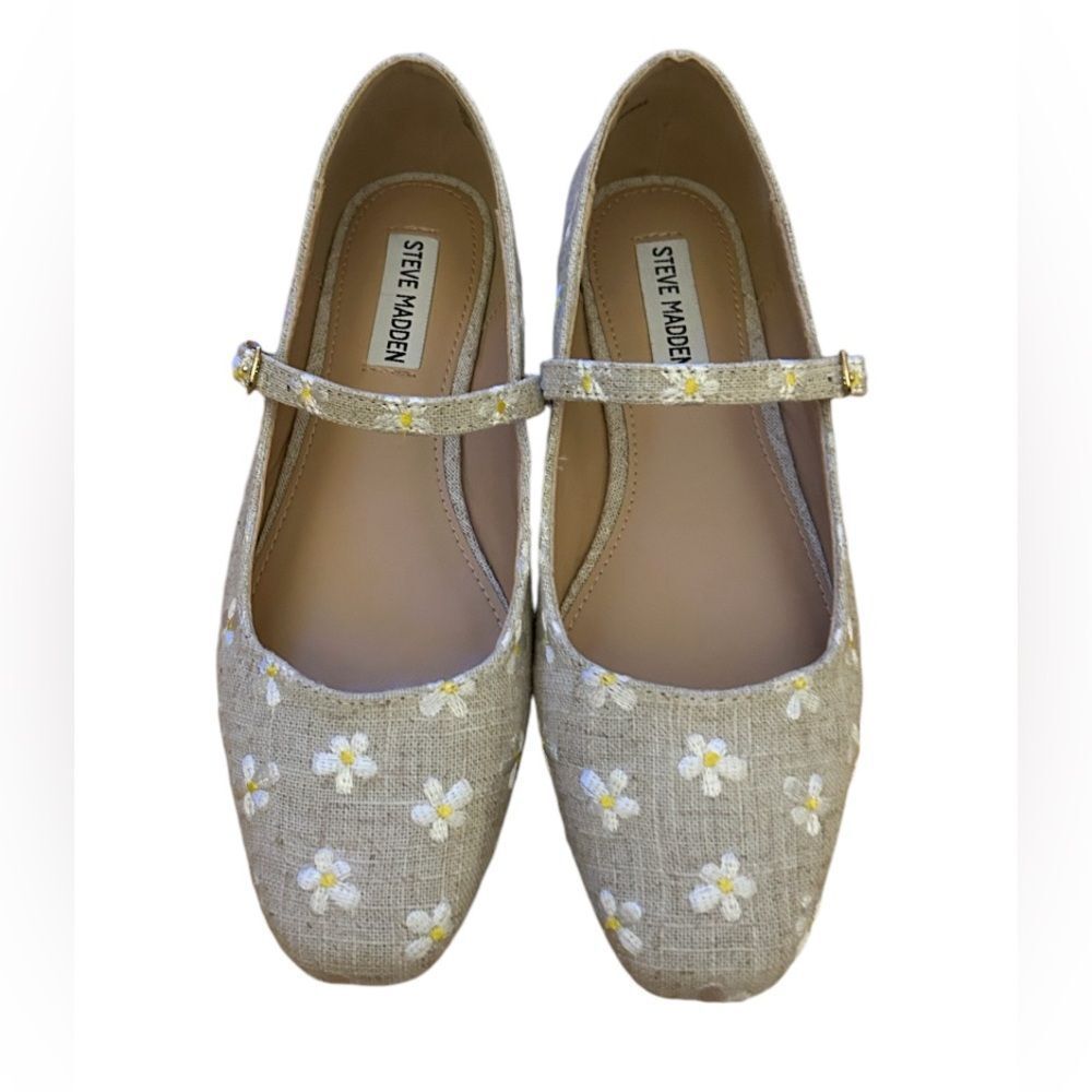 Steve Madden Tan White Flower Mary Jane Ballet Flats Shoes Size 7.5